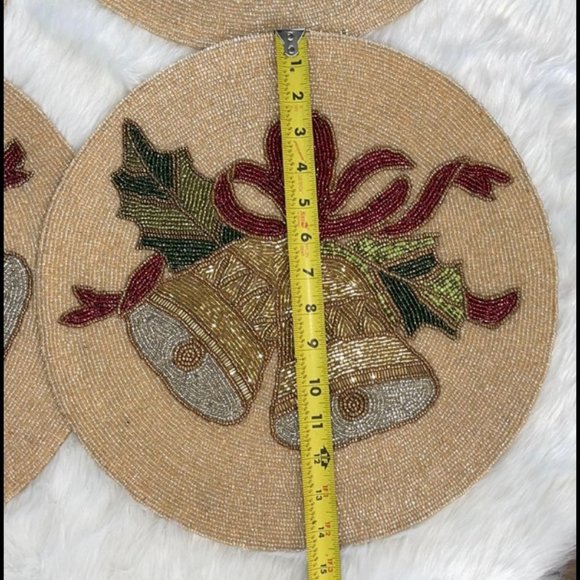 NWT FOUR Christmas Bells Holiday Bead Embellished Placemat Chargers - Picture 6 of 8
